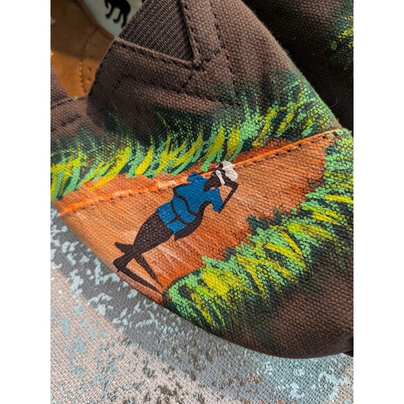 Toms Shoe Women's 8 Haiti Berthony Artists Hand Painted Village Canvas Slip-On - Picture 2 of 10